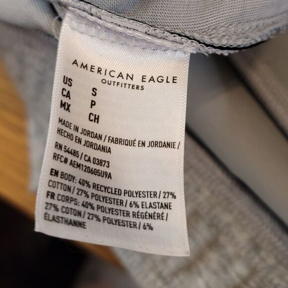 American Eagle Gray Drawstring Sweat Shorts Size Small - Picture 4 of 9